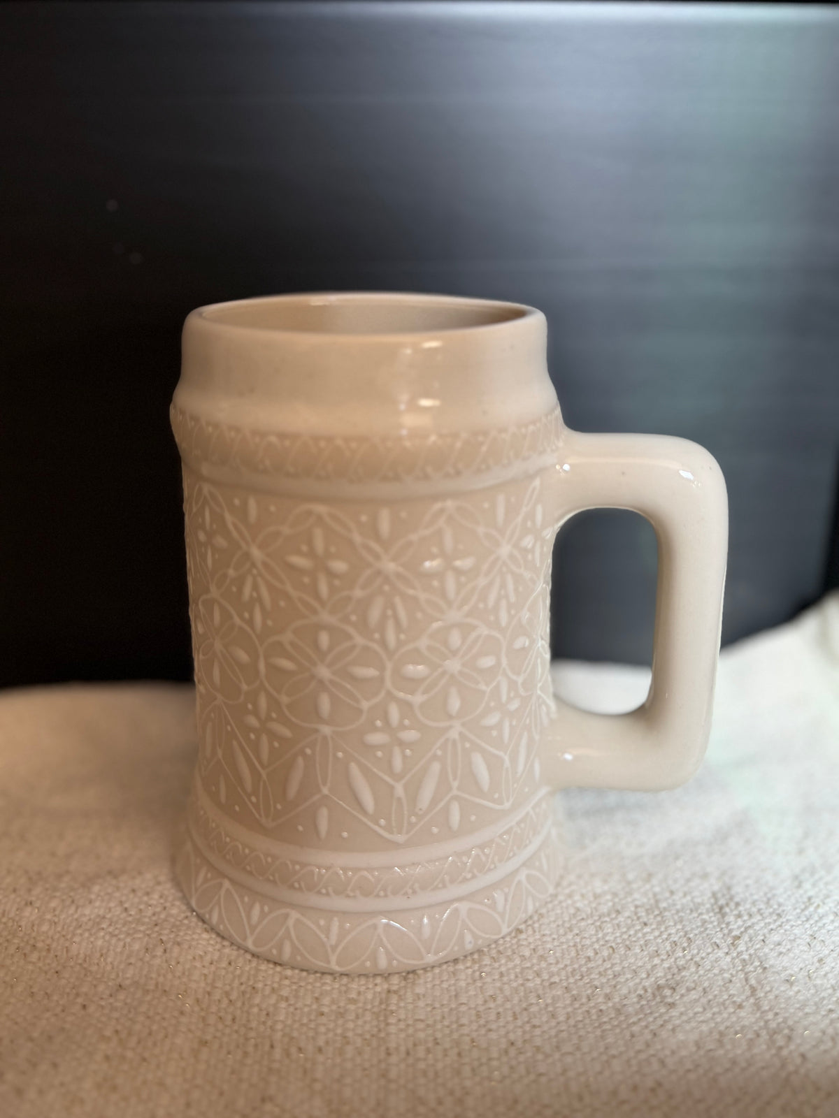 Beer Mugs White